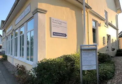 Arztpraxis für Allgemein- und Betriebsmedizin Dr. Ursula Frenzel und Simone Ziegler in Ahrensburg