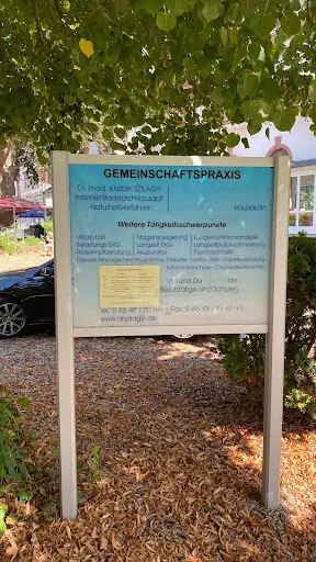 Herr Dr. med. Kristian Szilágyi