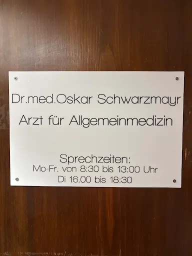 Hausarzt Praxis Herr Dr. med. Oskar Schwarzmayr Junior