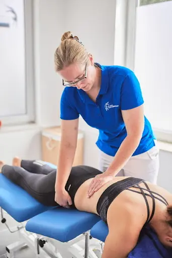 Dr. med. Catharina Braun - Osteopathie & Manuelle Medizin