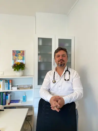 Arztpraxis Herr Aydogan Nayim