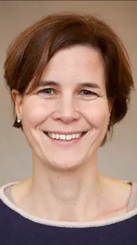 Dr. med. Julia Huebner
