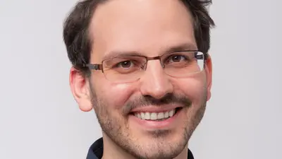 Dr. med. Nicolas Roth