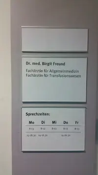 Frau Dr. med. Birgit Freund