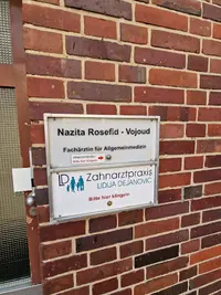 Frau Nazita Rosefid-Vojoud