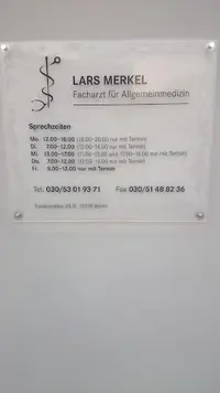 Herr Lars Merkel
