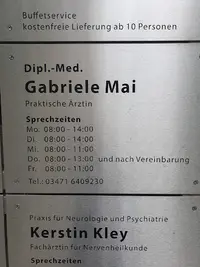 Frau Dipl.-Med. Gabriele Mai