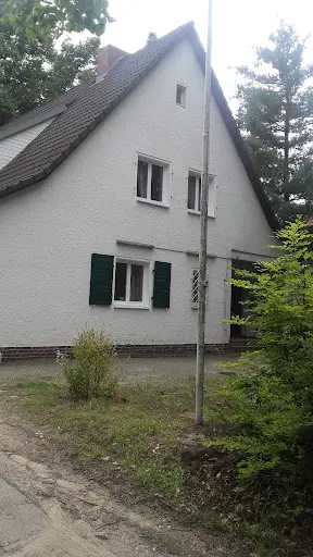 Herr Andreas Becker