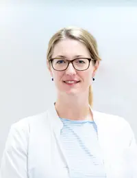 Frau Verena Lüke