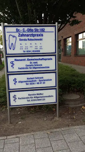 Hausarztpraxis Dahlhausen | Kerstin Müller
