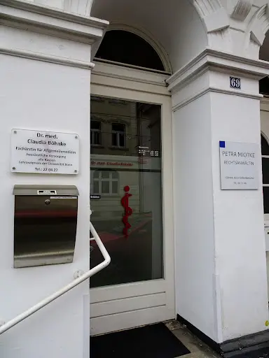 Dr. Claudia Böhnke