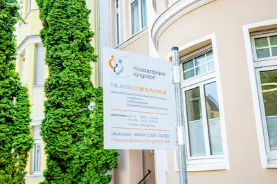 Hausarztpraxis Rüngsdorf Dr. med. Carolin Coch