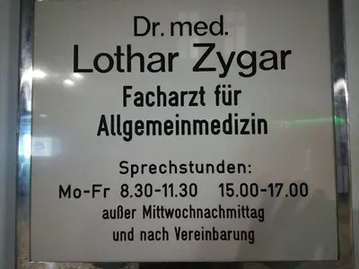 Dr. med. Lothar Zygar