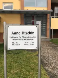 Hausarztpraxis Anne Jitschin