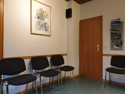 Dr.med. Konstantin Schirnding Facharzt für Allgemeinmedizin