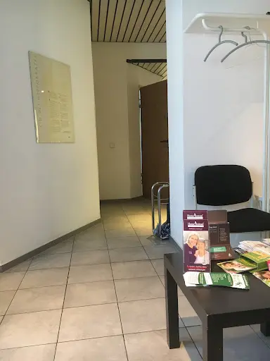 Herr Dr. (Univ. Istanbul) Nejat Sentürk