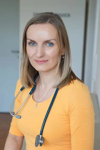 Dr. Zuzana Großer