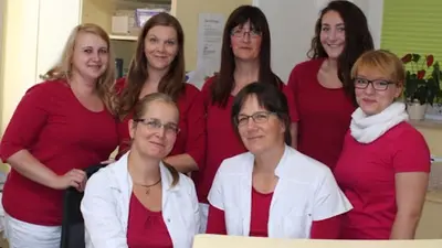 Dr.med. Anke Förster und Dr.med. Anja Wurziger Angestellte Ärztin