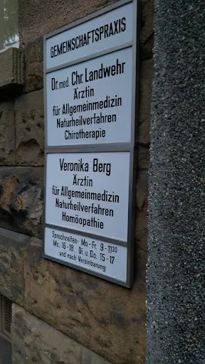 Gemeinschaftspraxis Caruso - John