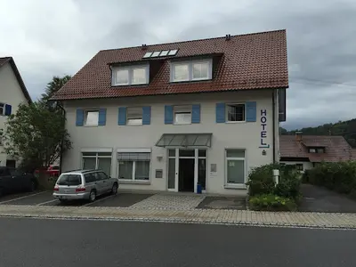 Dr. John Lindquist Allgemeinmediziner