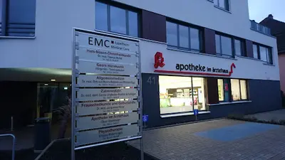 Dr.med. Dirk von Moers-Meßmer
