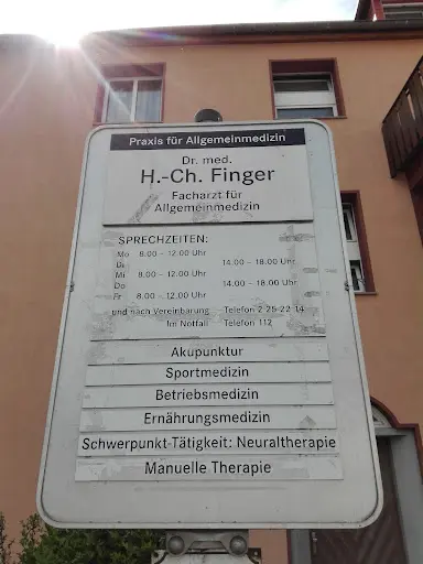 Dr. med. Hans-Christian Finger Facharzt für Allgemeinmedizin
