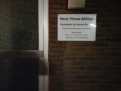 Frau Dr. Heva Yilmaz-Akkaya