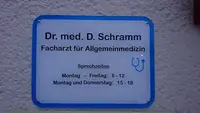 Dr. Med. Daniel Schramm