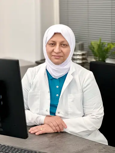Hausarzt M.B.Ch.B. Nawal Salih