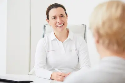 DR SASKIA MELZ / Fachärztin für Innere Medizin / Hausärztliche Versorgung