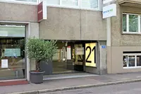 Dr. med. Eva Döll