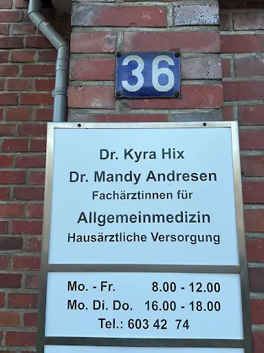 Dr. Kyra Hix und Dr. Mandy Andresen