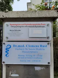 Dr. med. Clemens Rust, Facharzt für Innere Medizin, Hausarzt