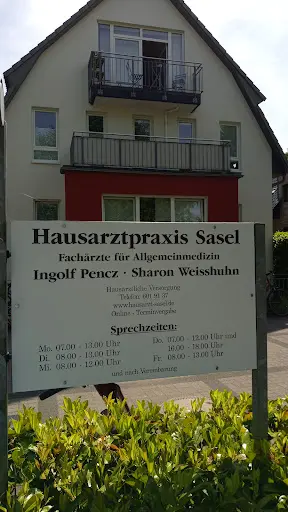 Hausarztpraxis Sasel, Ingolf Pencz & Sharon Weisshuhn, Fachärzte für Allgemeinmedizin