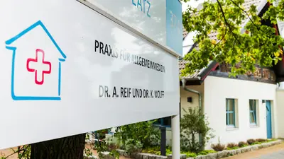 Dr. med. Alexandra Reif und Dr. med. Kathrin Wolff