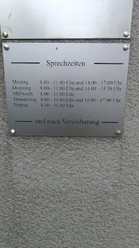 Frau Dipl.-Med. Heidi Gröger