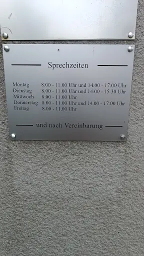 Frau Dipl.-Med. Heidi Gröger