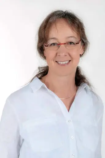Frau Birgit Schettler