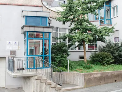Hausarztzentrum Helmbrechts - Dres Andrei, Taneva Fachärzte für Allgemeinmedizin