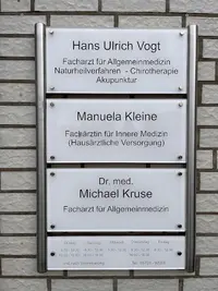 Hausarztpraxis Georgstraße, Hans-Ulrich Vogt, Dr. med. Michael Kruse, Manuela Kleine und Maren Rodefeld