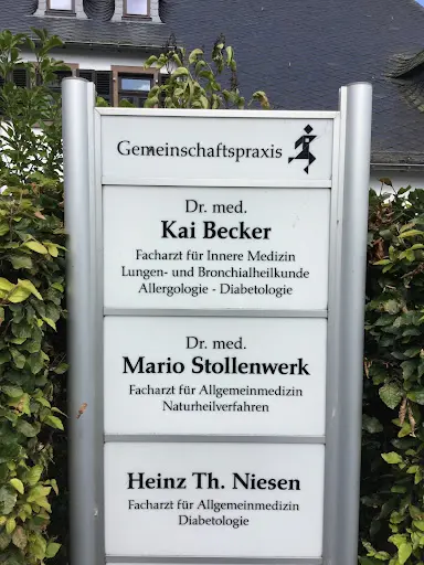 Dr. med. Mario Stollenwerk Allgemeinmediziner