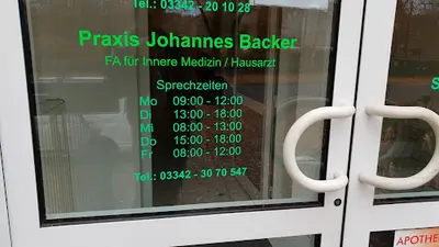Praxis Backer