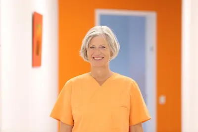 Frau Dr. med. Ruth Klauser-Strobel