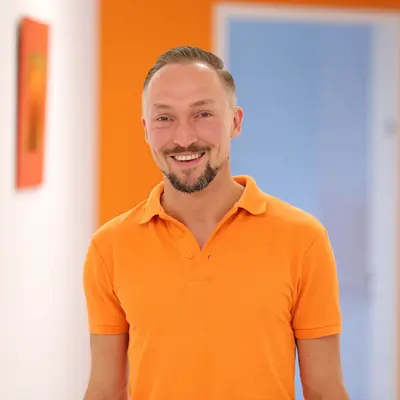 Herr Dr. med. Matthias Roth