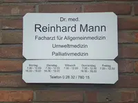 Dr.med. Julia Mann