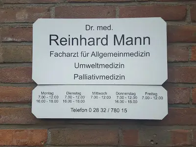 Dr.med. Julia Mann