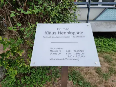 Herr Dr. med. Klaus Henningsen