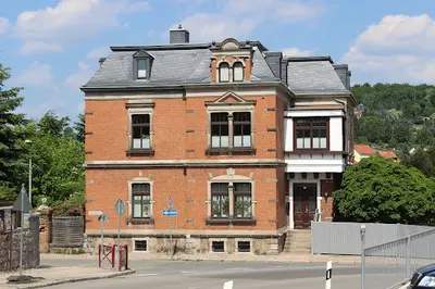 Praxis für Hausärztliche Versorgung - FÄ S. Graupner | MVZ am Schwanenteich (Nebenbetriebsstätte) | HBK-Poliklinik