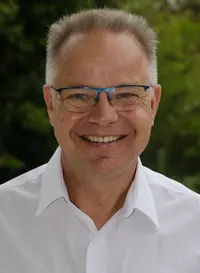 Dr. med. Martin Holzporz
