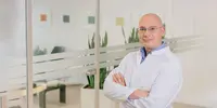 Dr. med. Bastian Christopeit - Facharzt für Innere Medizin